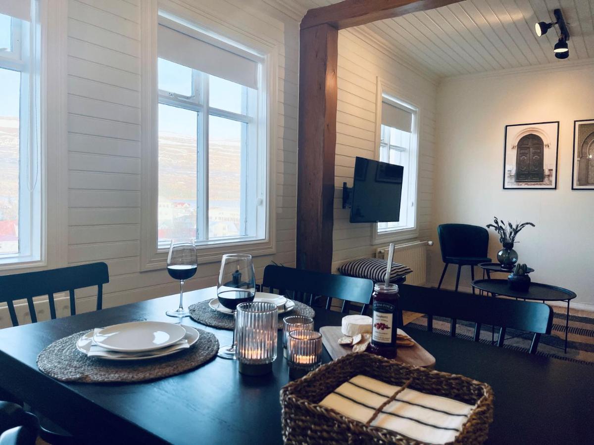Day Dream Central Akureyri Three Bedroom Apt 外观 照片
