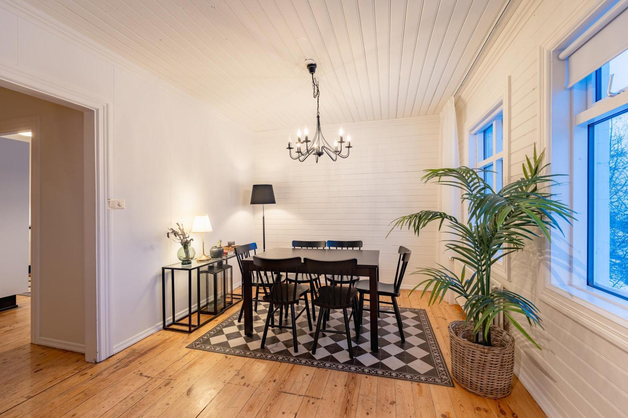 Day Dream Central Akureyri Three Bedroom Apt 外观 照片
