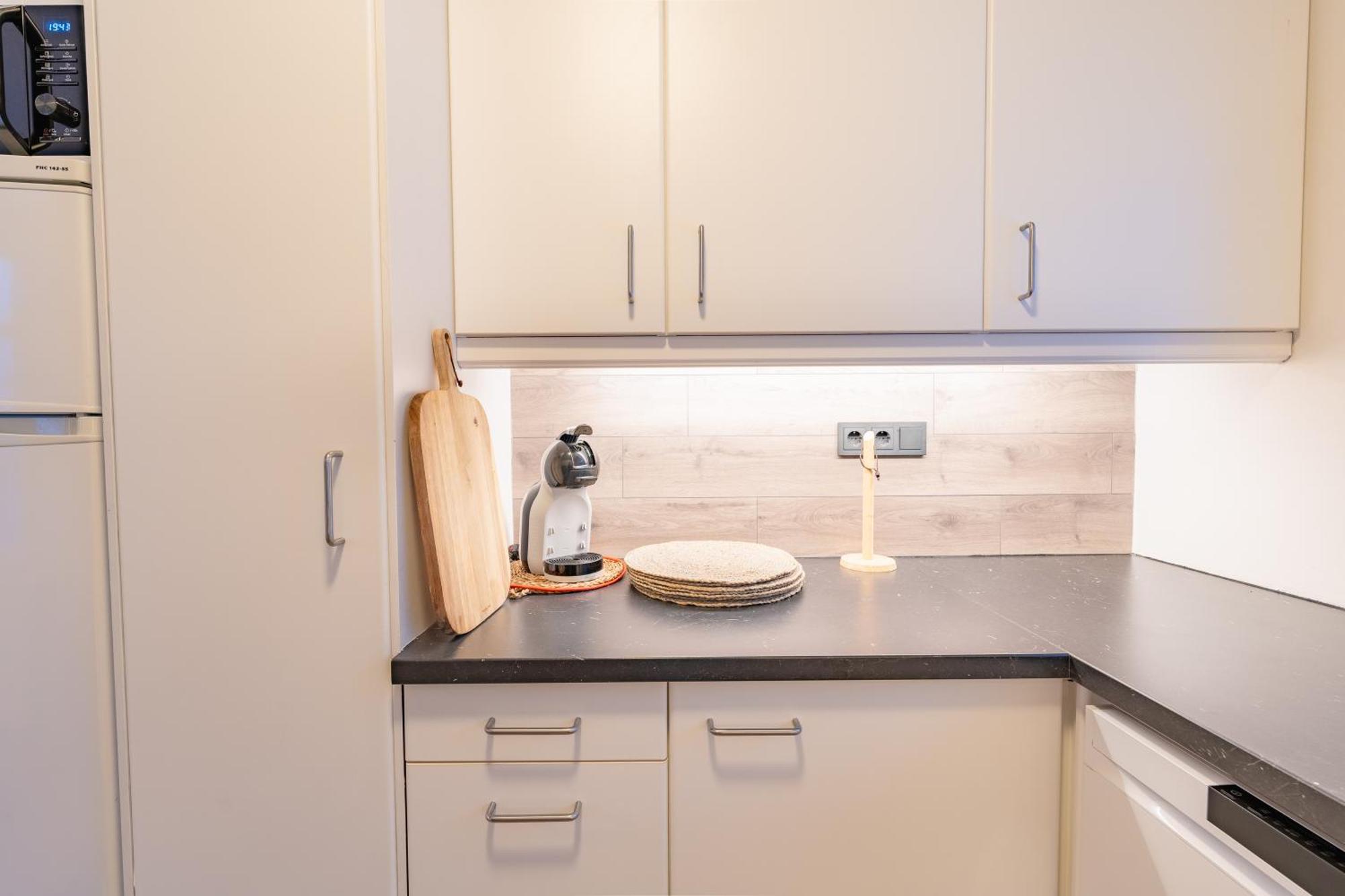 Day Dream Central Akureyri Three Bedroom Apt 外观 照片