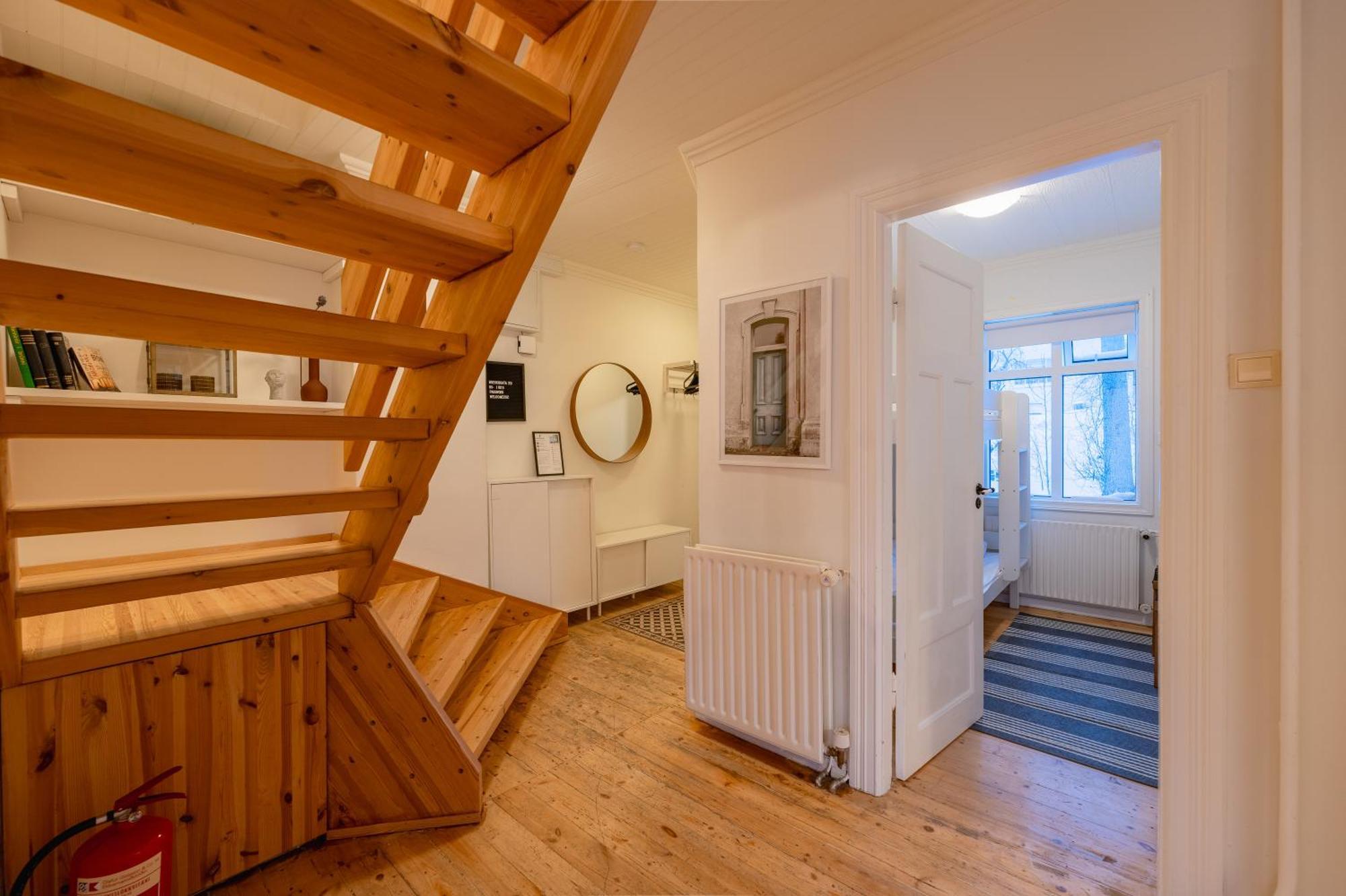 Day Dream Central Akureyri Three Bedroom Apt 外观 照片